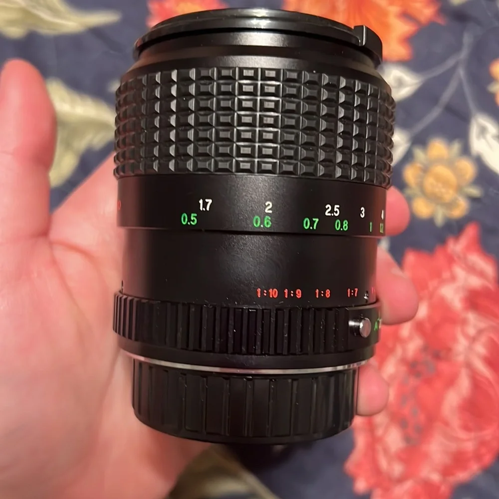 Vintage Ozunon MC Auto Zoom 35-70mm Camera Lens with Case - TESTED